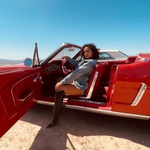 Meet your Posher, Erika